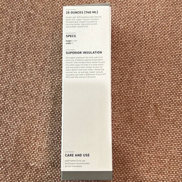 Stainless Steel “YouTube” Voyager Water Bottle in black - Picture 9 of 9